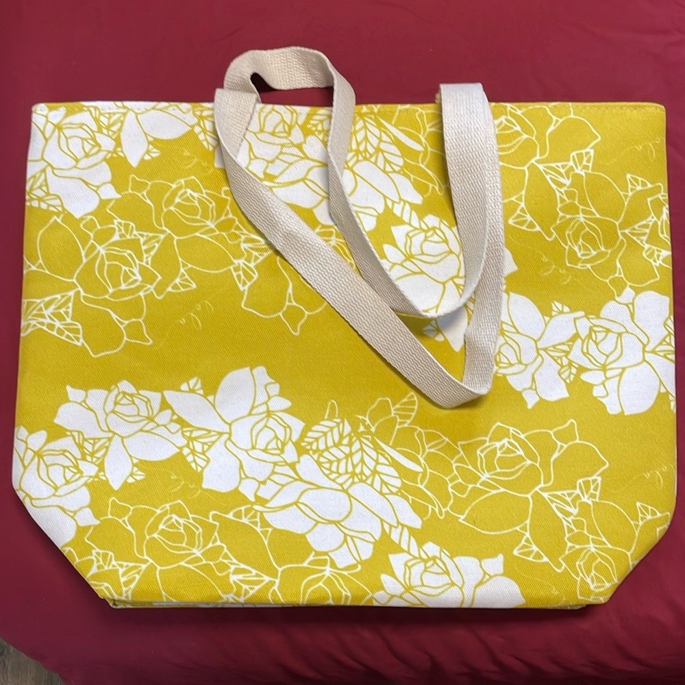 Simply Sisters: Lola’s Beach Tote